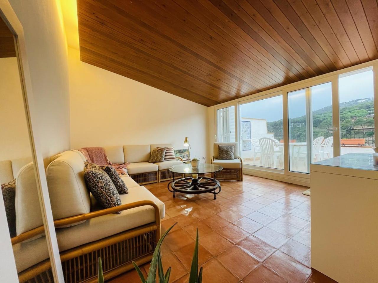 Tamariu Platja - Penthouse On Passeig Del Mar. Apartman Kültér fotó